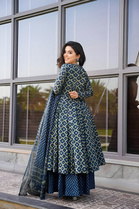 Navy Elegance Rayon Printed Kurti Pant Dupatta Set