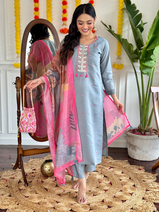 AARU Embroidered Kurti Set with Printed Dupatta