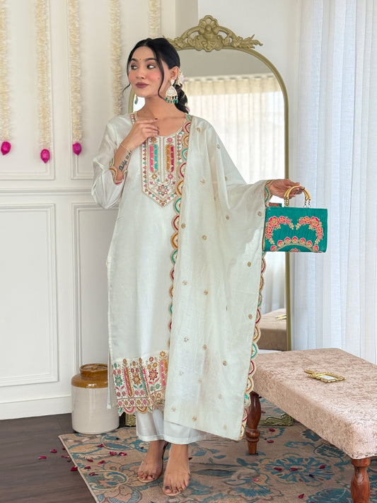 Anamika Embroidered Chanderi Kurta Set